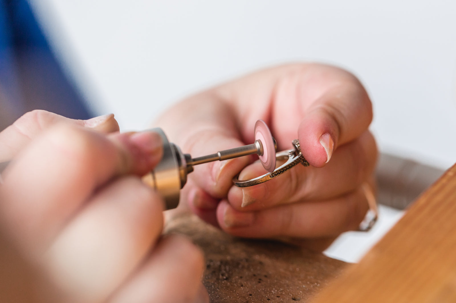 Using a rotary tool on jewelry