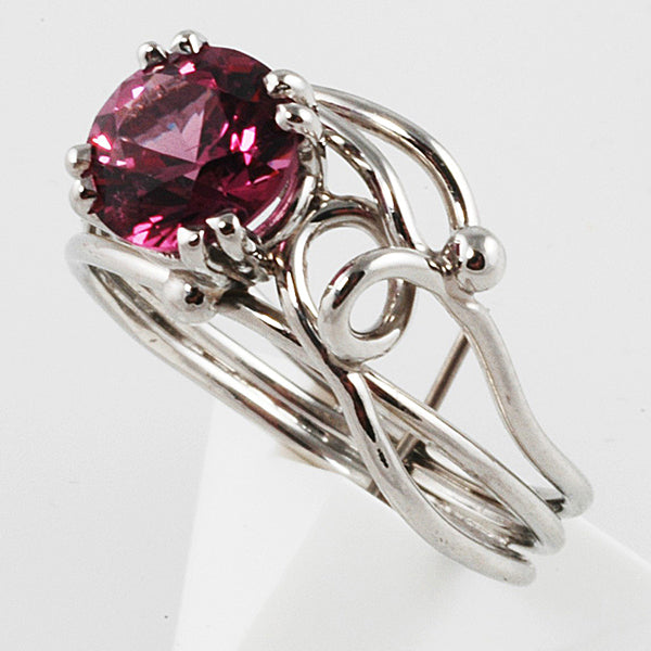&quot;Razzleberry&quot; Color-change Garnet Ring