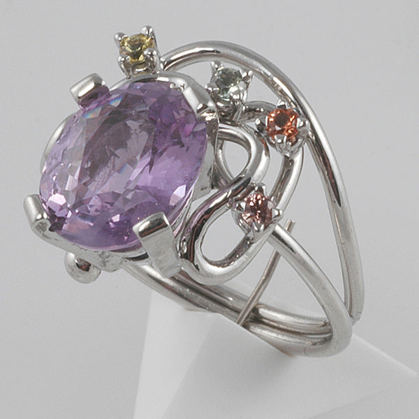 &quot;Spring Lilac&quot; Sapphire Ring